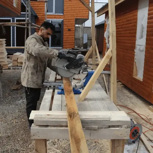 Sivaslı kardeşler Avrupa'yı fethetti, gören herkes arıyor: 'Özelikle deprem bölgelerinden yoğun talep alıyoruz'