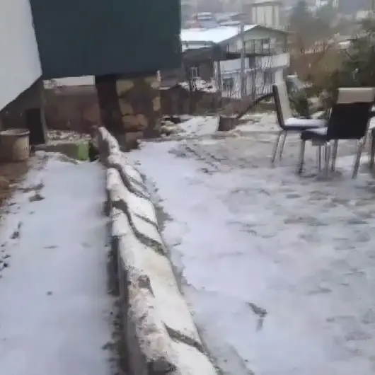 Diyarbakır’ı dolu vurdu