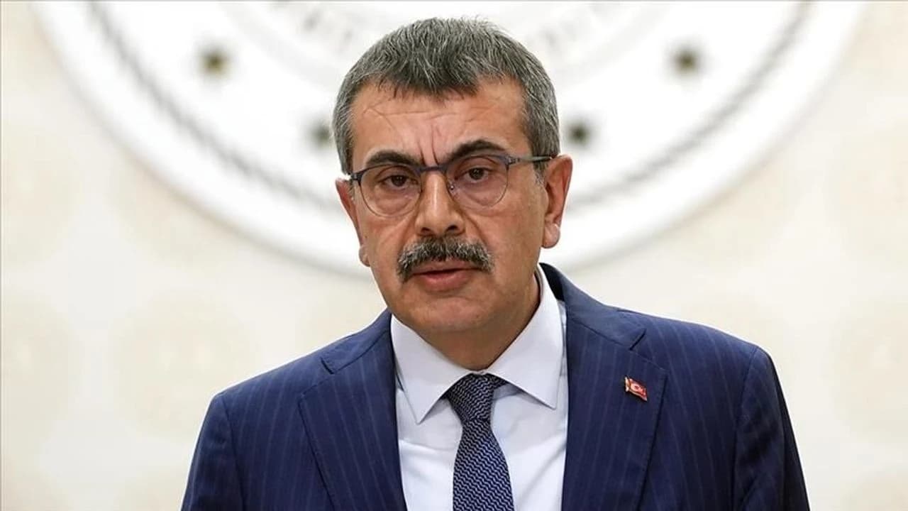 Bakan Tekin, imam hatip verilerini paylaştı