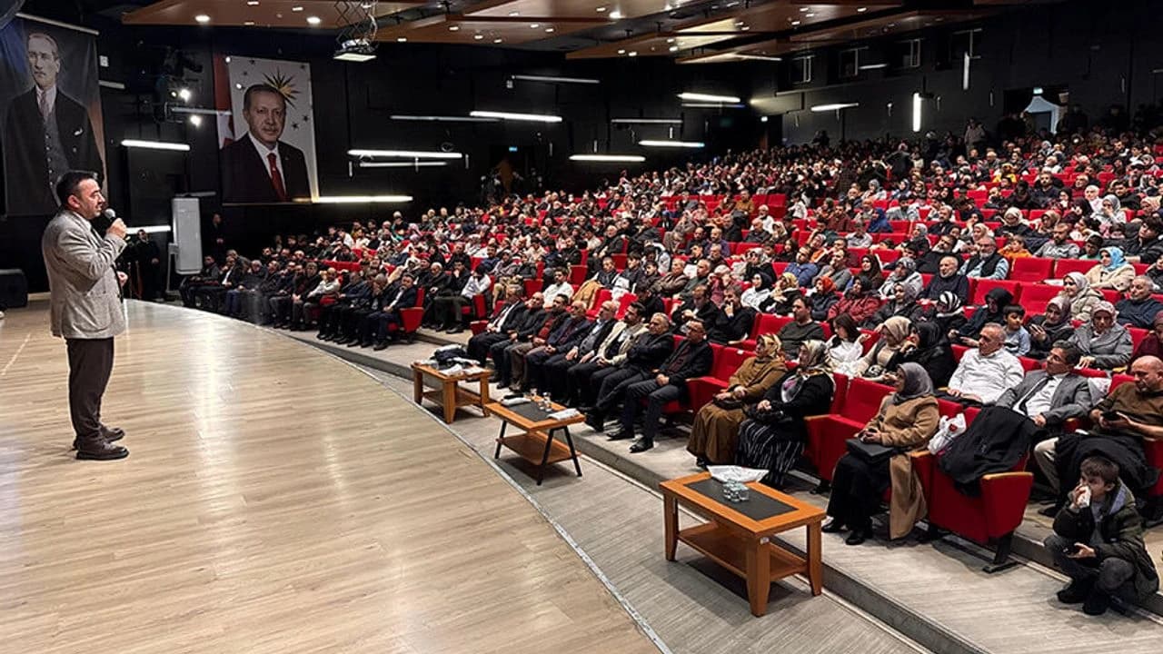 Müftü Ayvaz: Aile, sağlam toplumun temelidir