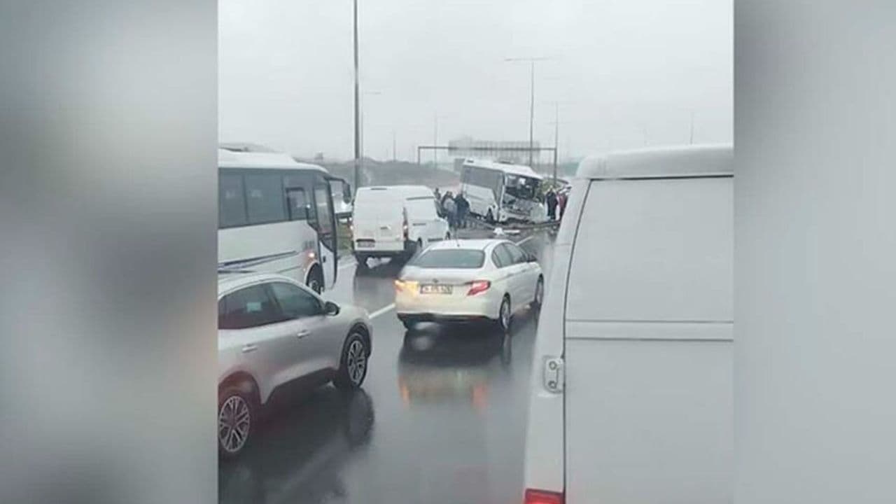 Başakşehir'deki kazada 1 polis şehit oldu, 16 polis yaralandı