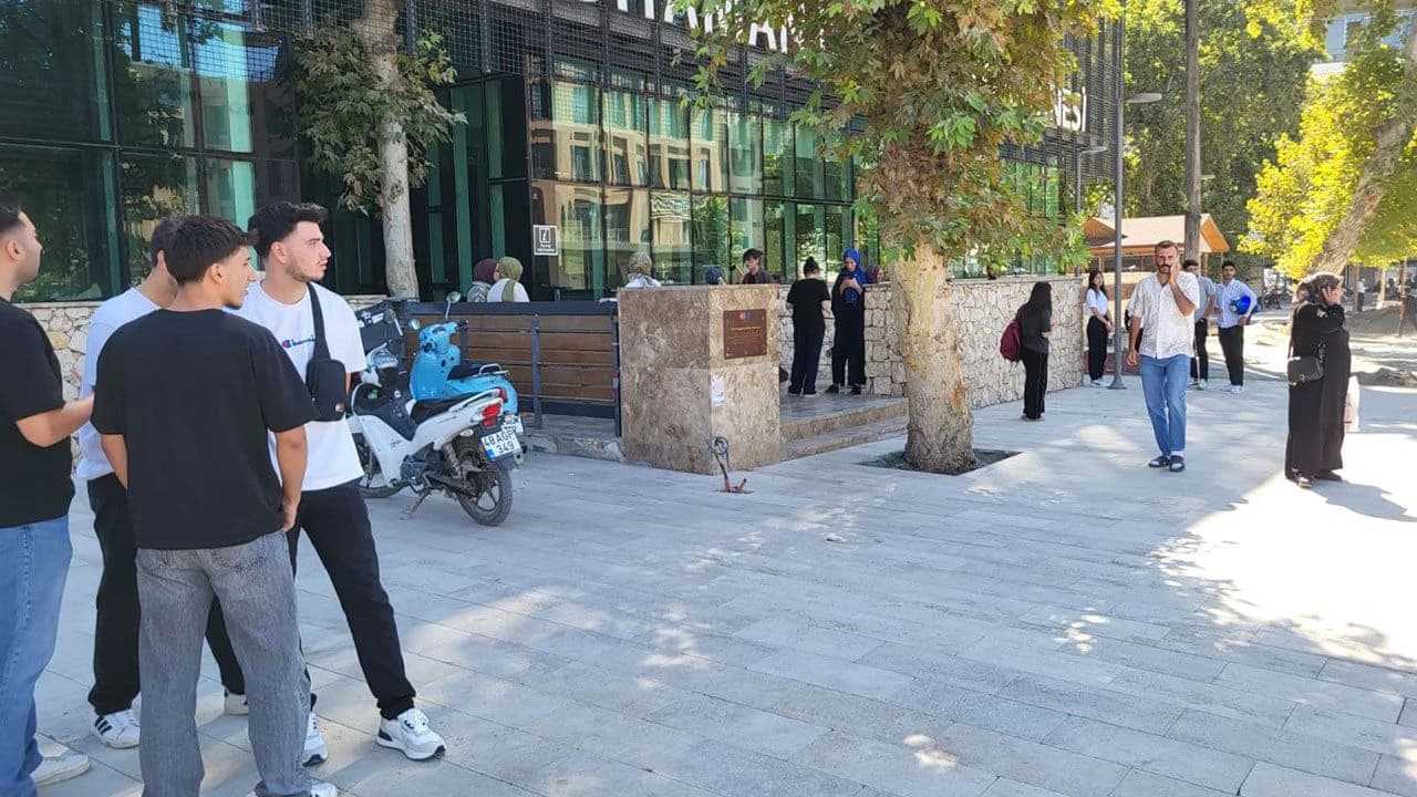 Şanlıurfa'da 5,4 büyüklüğünde deprem
