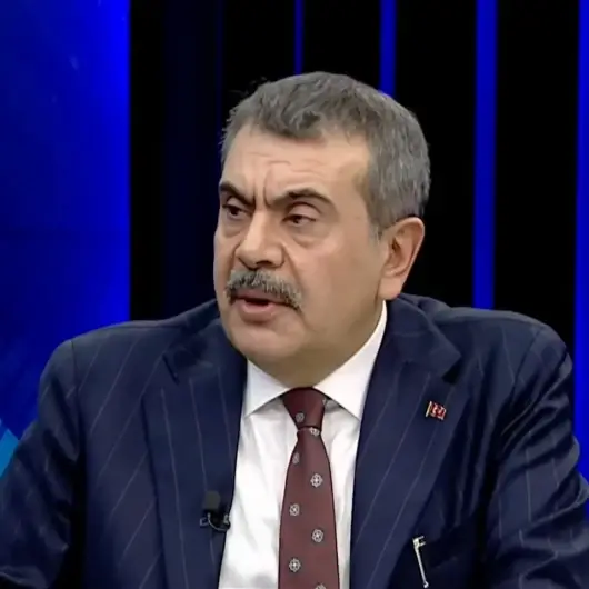 Bakan Tekin’den muhalefete salvo: Sizi okuma yazmaya davet ediyorum