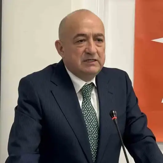Ayhan Gider: Erdoğan'ın Cumhurbaşkanlığını bırakma lüksü yoktur