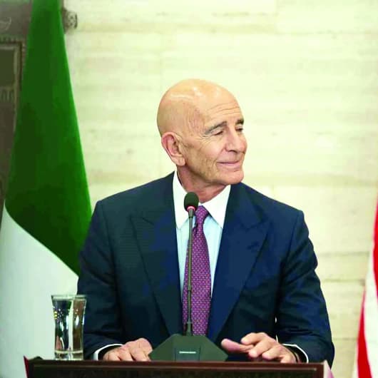 ABD İsrail’in hedefindeki Barrack’ı görevden aldı