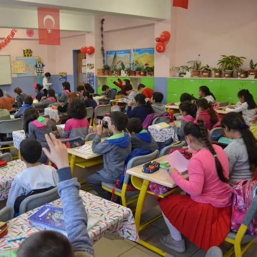İstanbul'da 'okulun ilk günü' tedbiri: Öğrencileri ve velileri ilgilendiren karar açıklandı