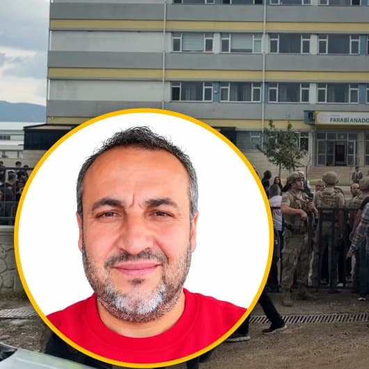 Okul bahçesinde öğretmene kanlı saldırı: Eğitime 2 gün ara verildi