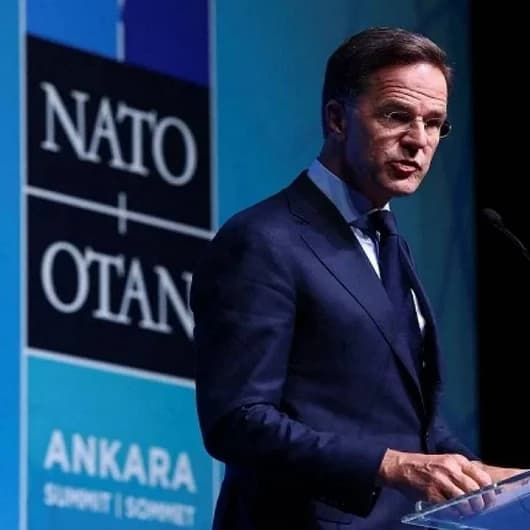 Rutte’den Putin’e mesaj: NATO’yu asla yenemeyeceğini biliyor